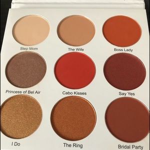 Give them Lala beauty the grown woman palette